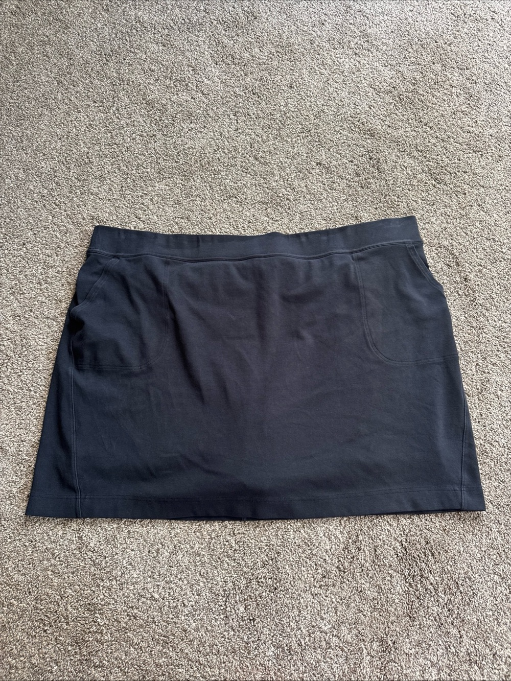 Duluth Trading Co Women’s 3X Black Pocketed Skort EUC